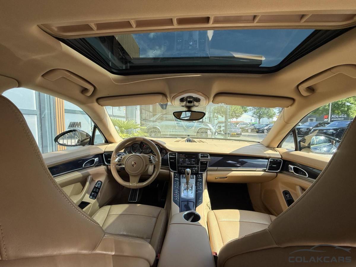 Porsche Panamera Porsche Panamera 3.0 D/300pk/Facelift/Schuifdak/NAP/Luchtver