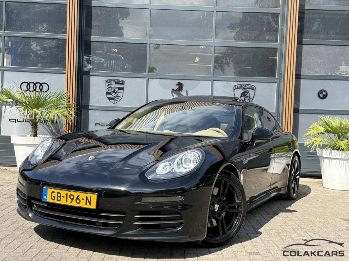 Porsche Panamera Porsche Panamera 3.0 D/300pk/Facelift/Schuifdak/NAP/Luchtver