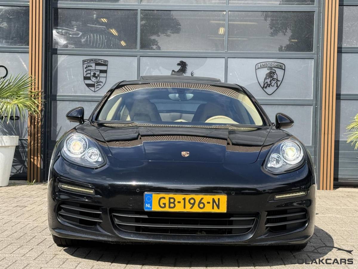 Porsche Panamera Porsche Panamera 3.0 D/300pk/Facelift/Schuifdak/NAP/Luchtver