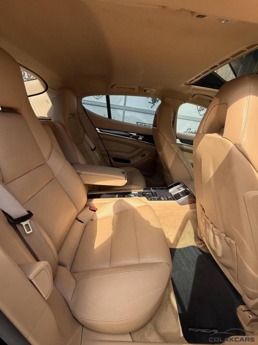 Porsche Panamera Porsche Panamera 3.0 D/300pk/Facelift/Schuifdak/NAP/Luchtver