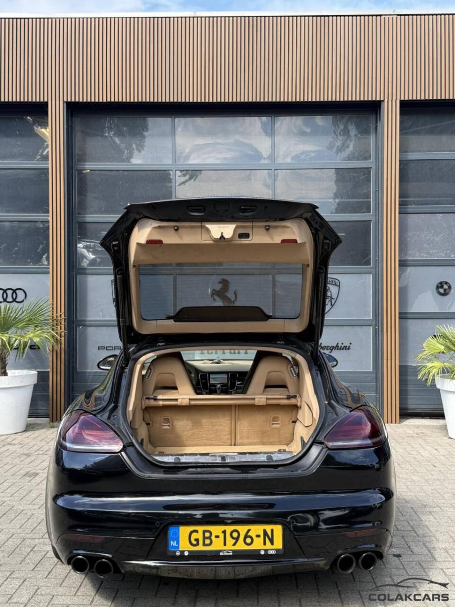 Porsche Panamera Porsche Panamera 3.0 D/300pk/Facelift/Schuifdak/NAP/Luchtver