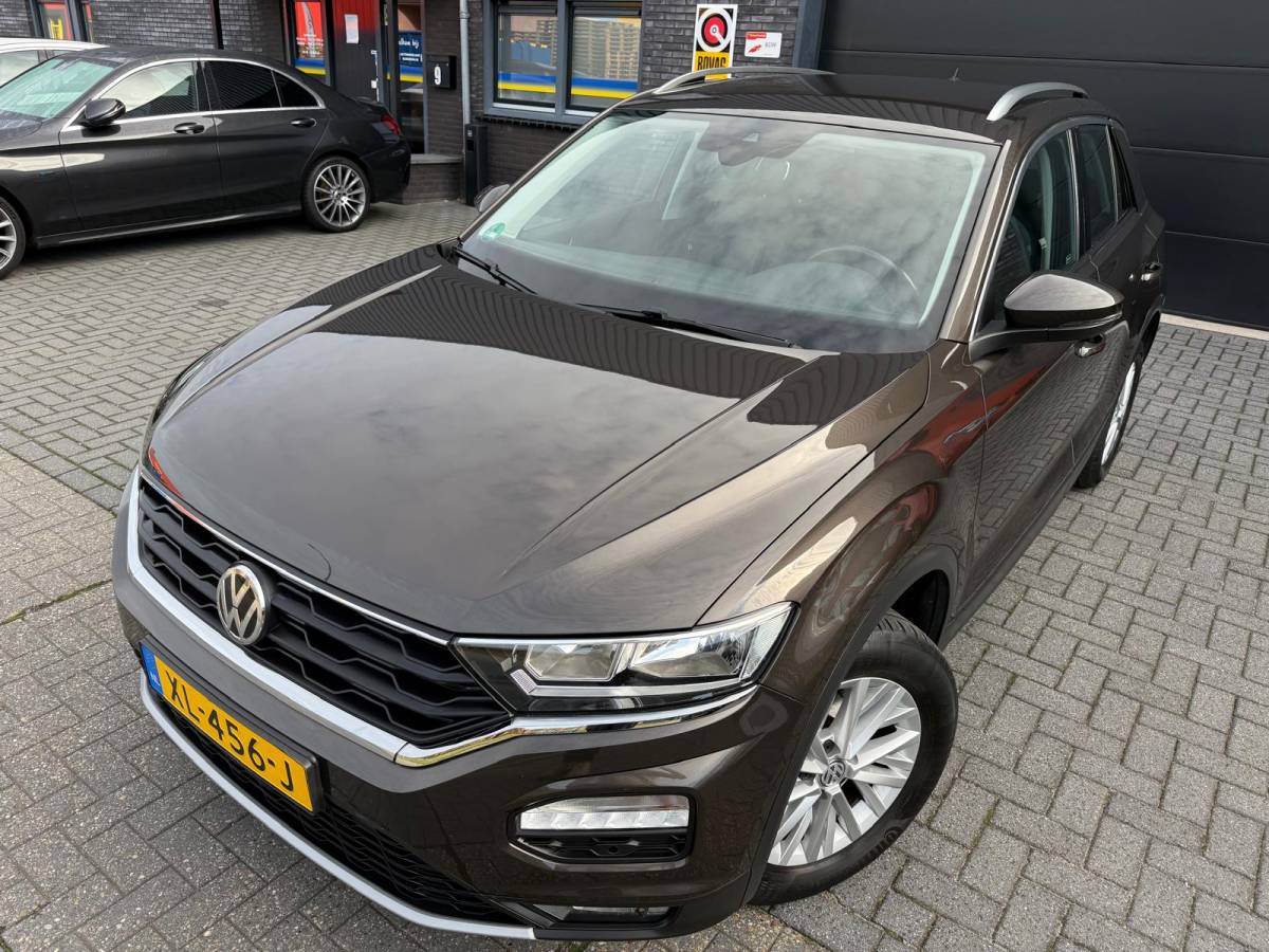 Volkswagen T-Roc Volkswagen T-Roc 1.5 TSI Style | 1E EIGENAAR | 3/6/12 MND GARANTIE | AUTOMAAT | ACC | NAVI | CARPLAY | DAB | LMV |