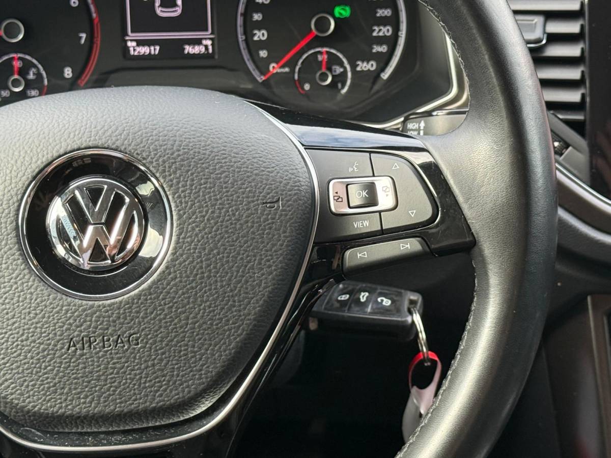 Volkswagen T-Roc Volkswagen T-Roc 1.5 TSI Style | 1E EIGENAAR | 3/6/12 MND GARANTIE | AUTOMAAT | ACC | NAVI | CARPLAY | DAB | LMV |