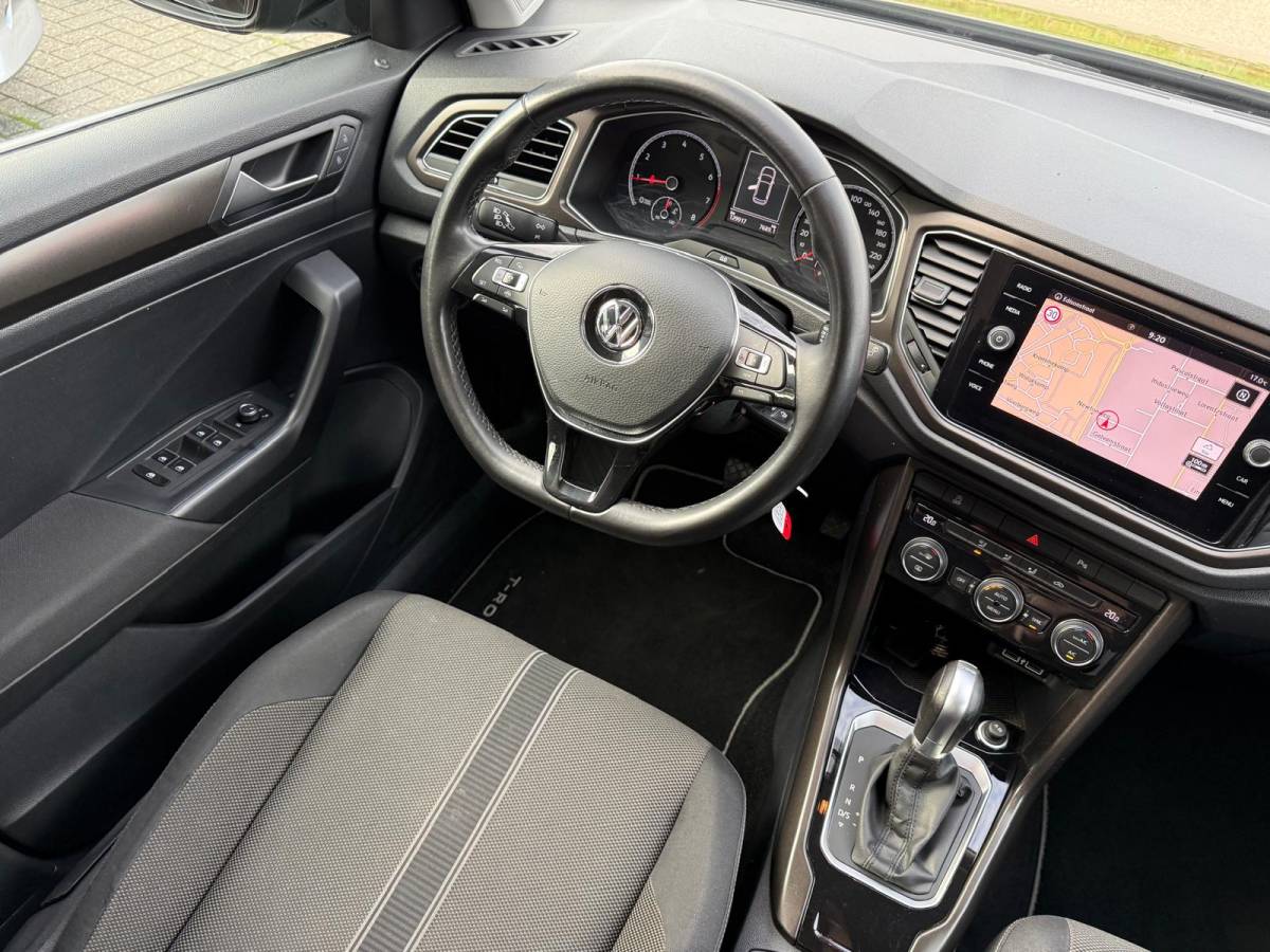 Volkswagen T-Roc Volkswagen T-Roc 1.5 TSI Style | 1E EIGENAAR | 3/6/12 MND GARANTIE | AUTOMAAT | ACC | NAVI | CARPLAY | DAB | LMV |