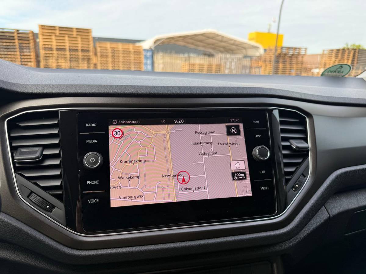 Volkswagen T-Roc Volkswagen T-Roc 1.5 TSI Style | 1E EIGENAAR | 3/6/12 MND GARANTIE | AUTOMAAT | ACC | NAVI | CARPLAY | DAB | LMV |