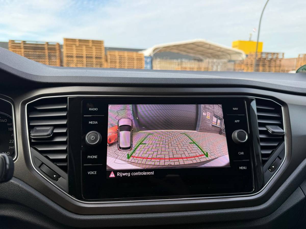 Volkswagen T-Roc Volkswagen T-Roc 1.5 TSI Style | 1E EIGENAAR | 3/6/12 MND GARANTIE | AUTOMAAT | ACC | NAVI | CARPLAY | DAB | LMV |