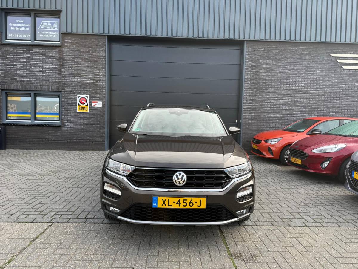 Volkswagen T-Roc Volkswagen T-Roc 1.5 TSI Style | 1E EIGENAAR | 3/6/12 MND GARANTIE | AUTOMAAT | ACC | NAVI | CARPLAY | DAB | LMV |