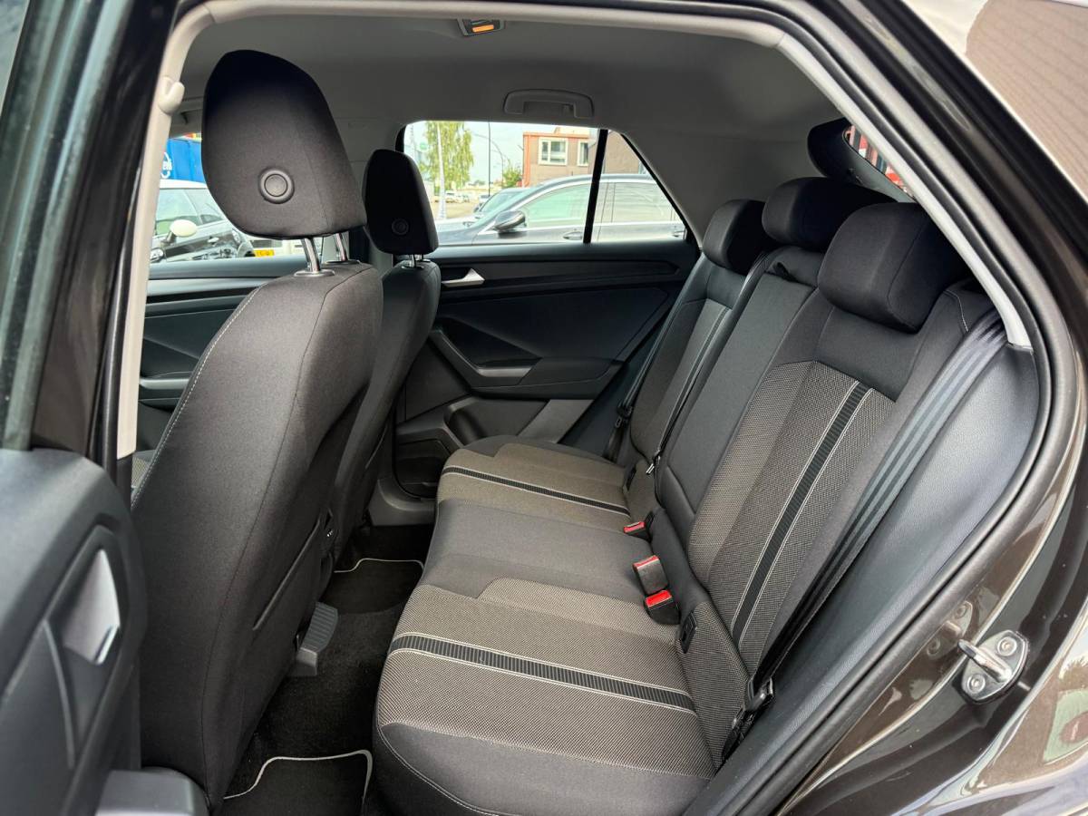 Volkswagen T-Roc Volkswagen T-Roc 1.5 TSI Style | 1E EIGENAAR | 3/6/12 MND GARANTIE | AUTOMAAT | ACC | NAVI | CARPLAY | DAB | LMV |