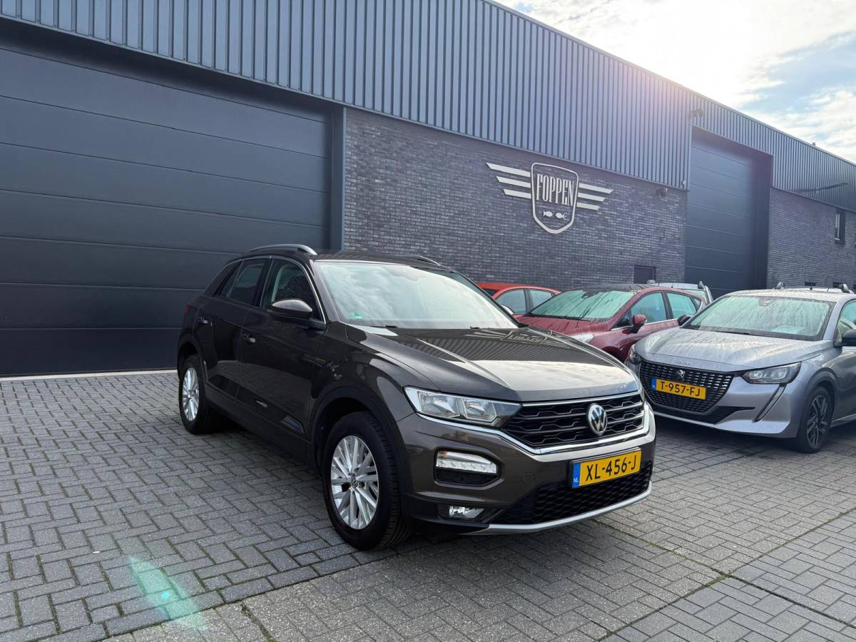 Volkswagen T-Roc Volkswagen T-Roc 1.5 TSI Style | 1E EIGENAAR | 3/6/12 MND GARANTIE | AUTOMAAT | ACC | NAVI | CARPLAY | DAB | LMV |