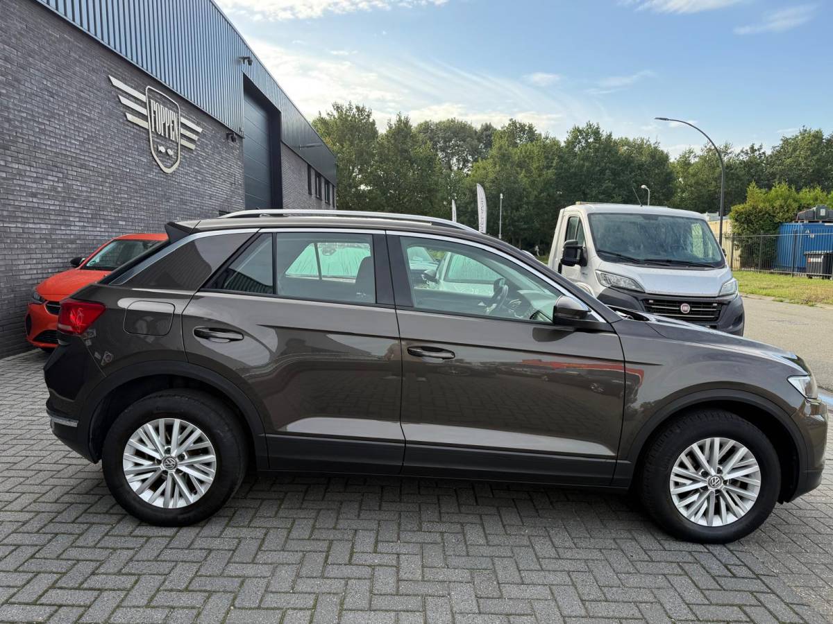 Volkswagen T-Roc Volkswagen T-Roc 1.5 TSI Style | 1E EIGENAAR | 3/6/12 MND GARANTIE | AUTOMAAT | ACC | NAVI | CARPLAY | DAB | LMV |