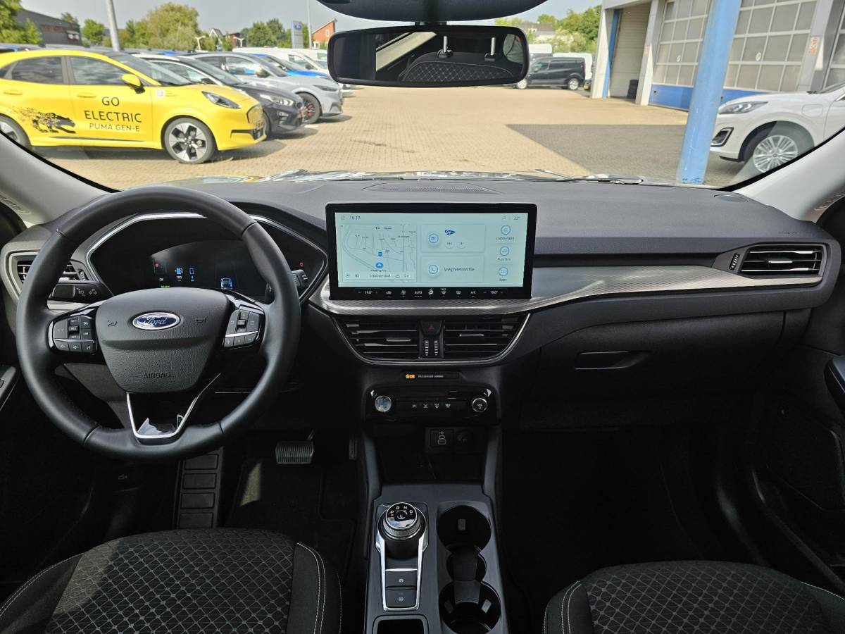 Ford Kuga Ford Kuga 2.5 PHEV Titanium | Wegklapbare trekhaak |Achteruitrijcamera | Cruise control | Draadloos laden | LED |