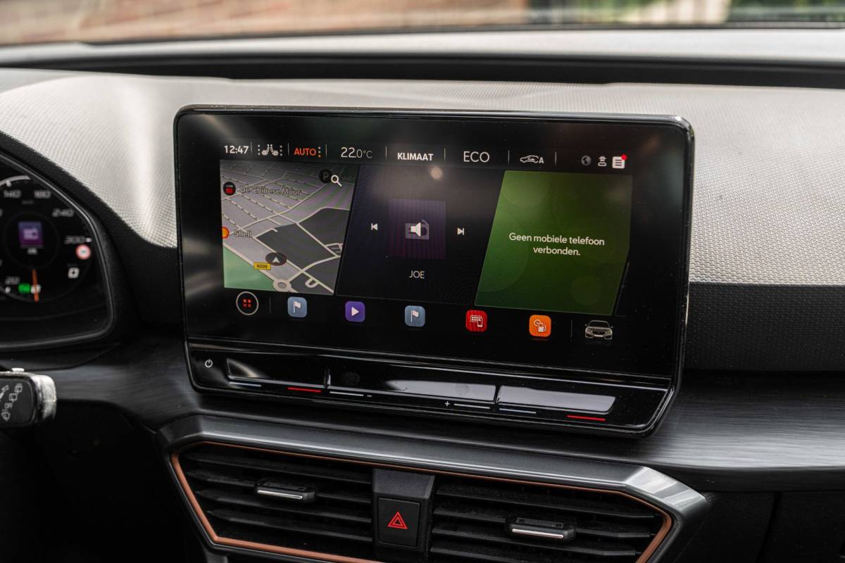 CUPRA Leon Cupra Leon 1.4 e-Hybrid 245 PK ACC Pano Camera VZ Stuurwiel Keyless Stoel/Stuurverw. 19”
