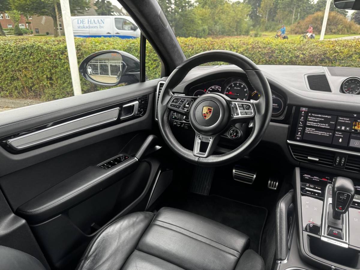 Porsche Cayenne Porsche Cayenne 4.0 Turbo|550PK|SportChrono|Burmester|Pano|PASM|21”|360Cam