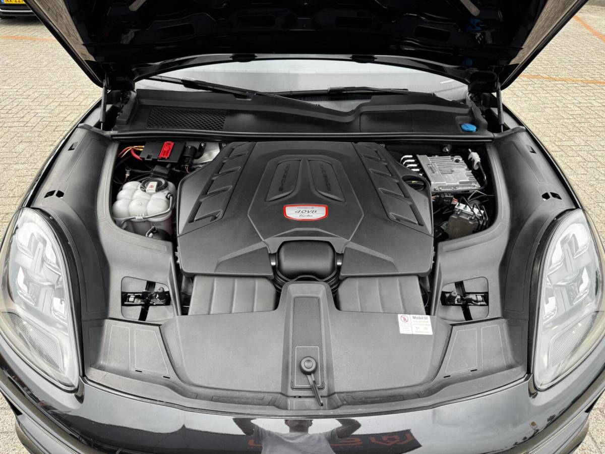 Porsche Cayenne Porsche Cayenne 4.0 Turbo|550PK|SportChrono|Burmester|Pano|PASM|21”|360Cam