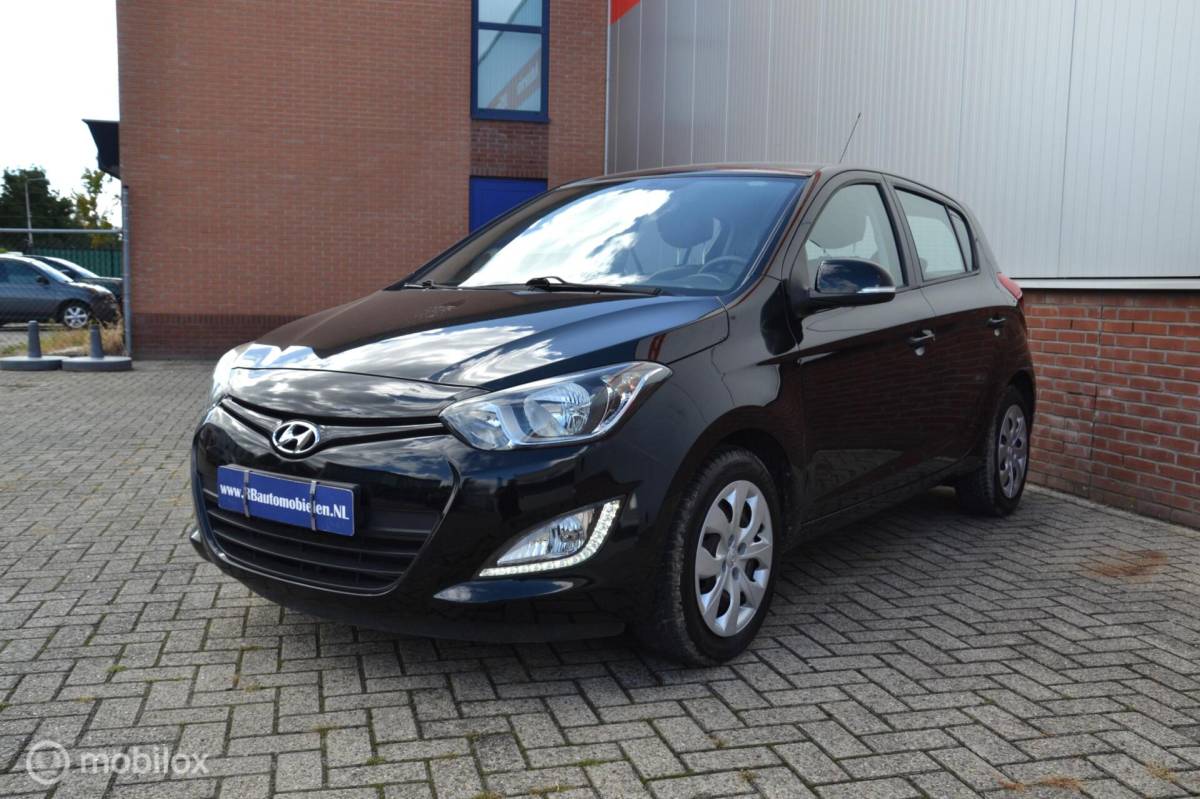 Hyundai i20 Hyundai i20 1.2i i-Vision|43.518KM|Dealer|stoelverw|1e eig|
