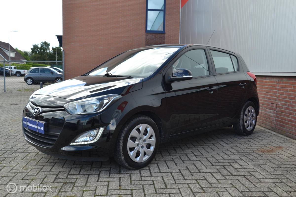 Hyundai i20 Hyundai i20 1.2i i-Vision|43.518KM|Dealer|stoelverw|1e eig|
