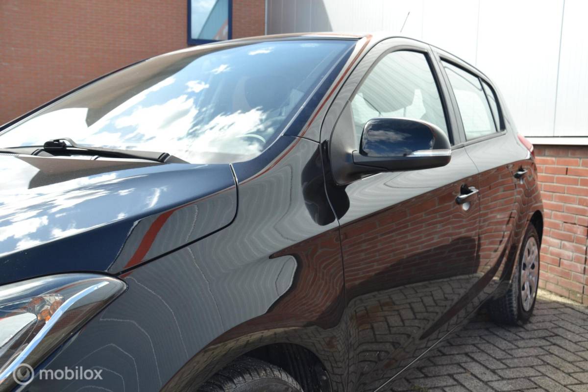 Hyundai i20 Hyundai i20 1.2i i-Vision|43.518KM|Dealer|stoelverw|1e eig|