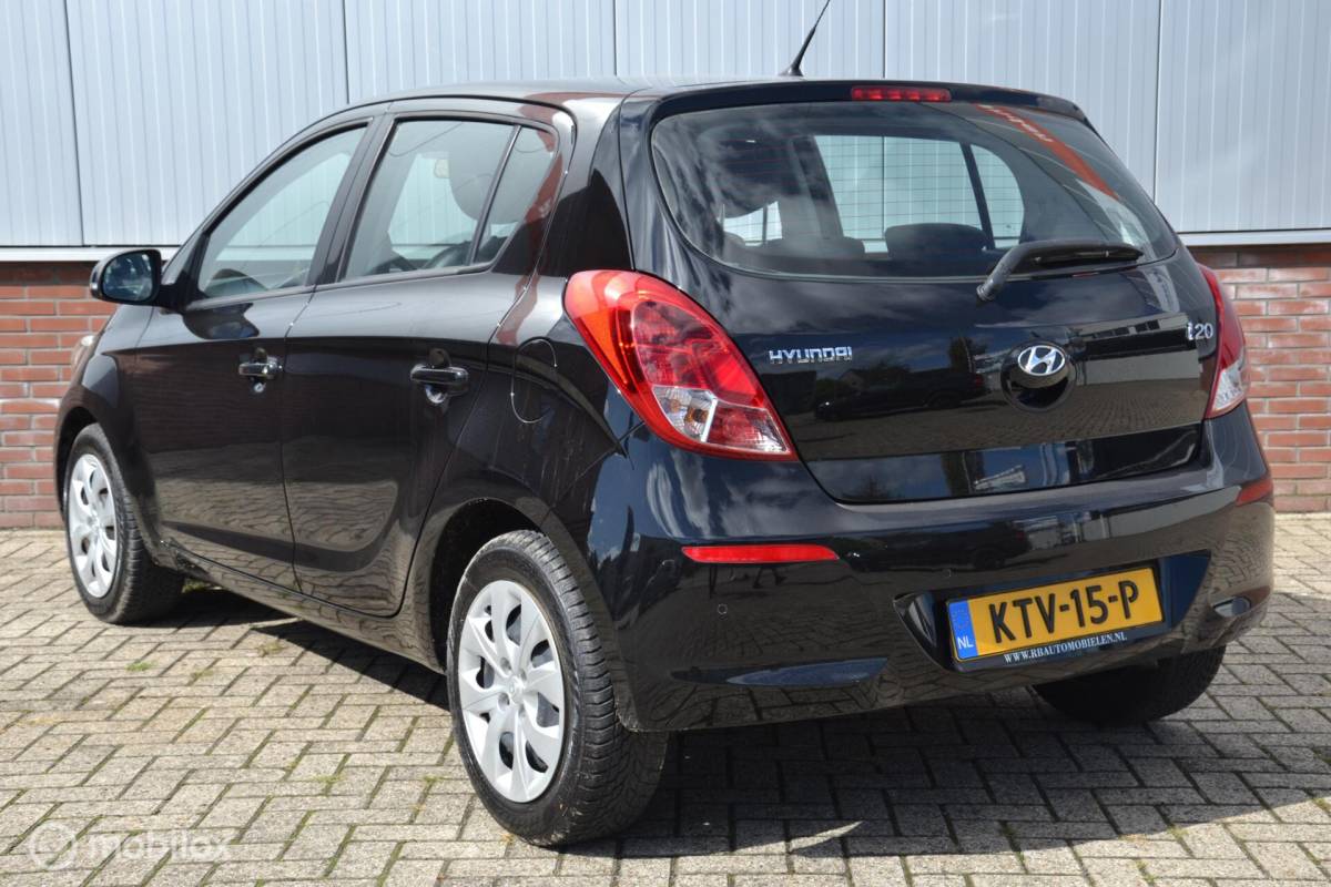 Hyundai i20 Hyundai i20 1.2i i-Vision|43.518KM|Dealer|stoelverw|1e eig|