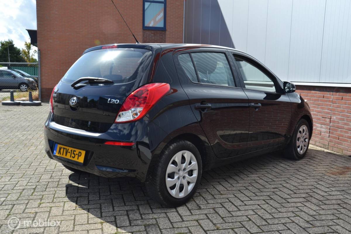 Hyundai i20 Hyundai i20 1.2i i-Vision|43.518KM|Dealer|stoelverw|1e eig|