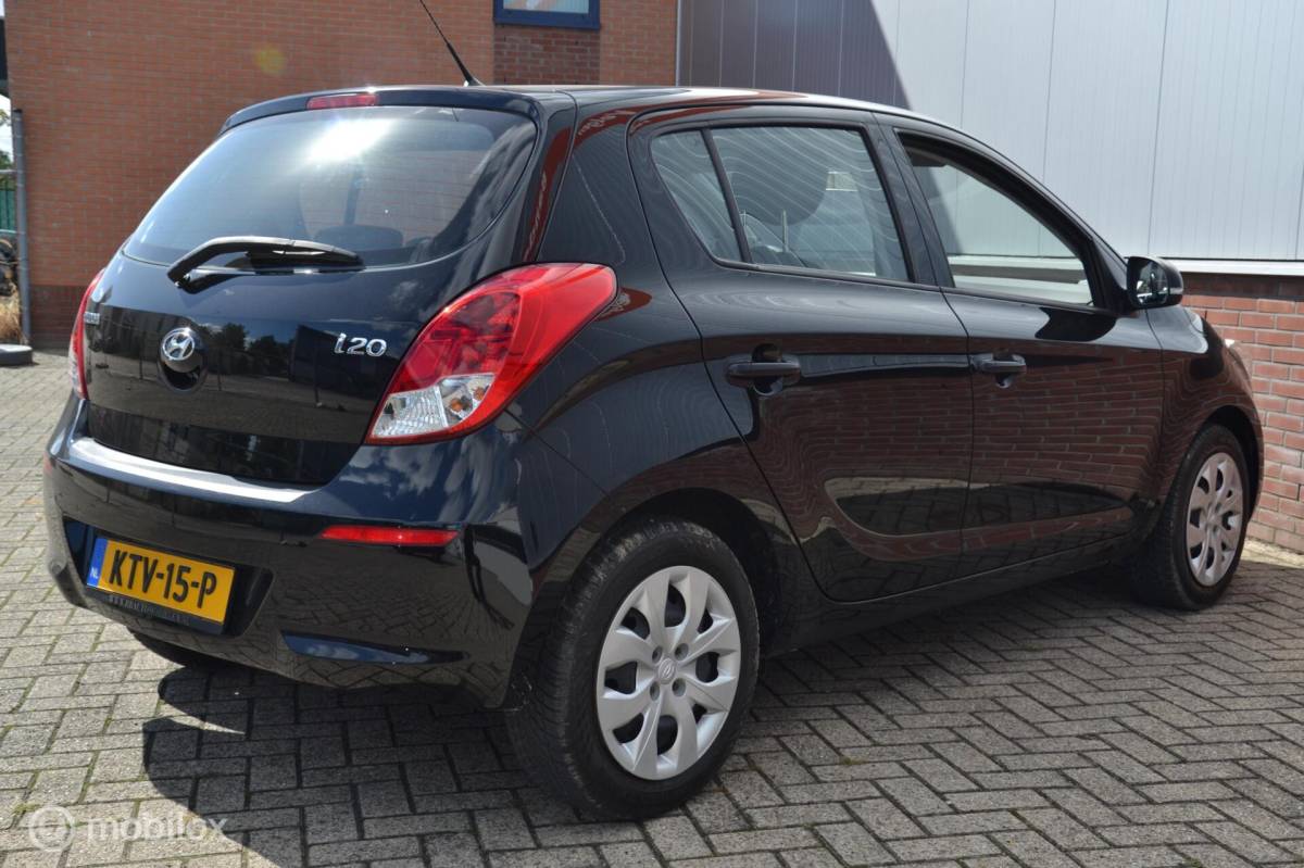 Hyundai i20 Hyundai i20 1.2i i-Vision|43.518KM|Dealer|stoelverw|1e eig|