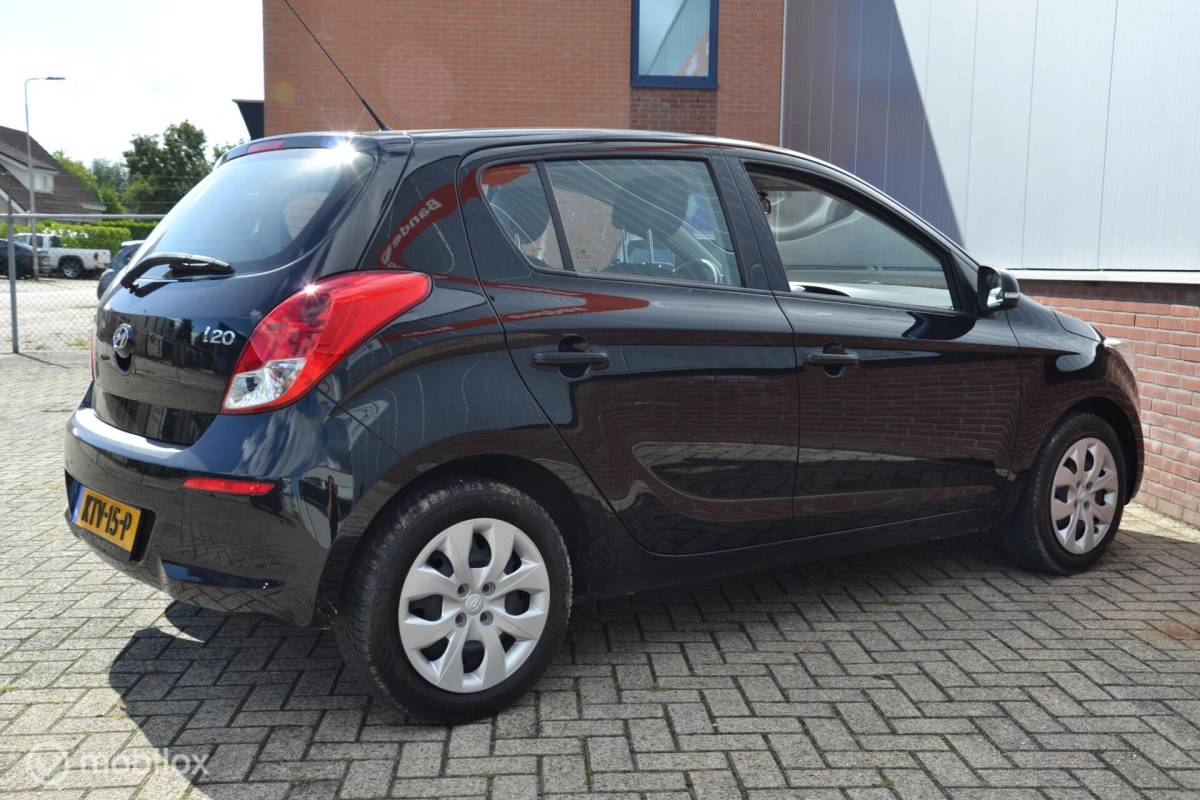 Hyundai i20 Hyundai i20 1.2i i-Vision|43.518KM|Dealer|stoelverw|1e eig|