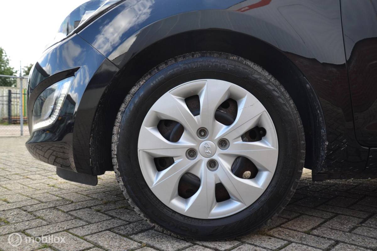 Hyundai i20 Hyundai i20 1.2i i-Vision|43.518KM|Dealer|stoelverw|1e eig|