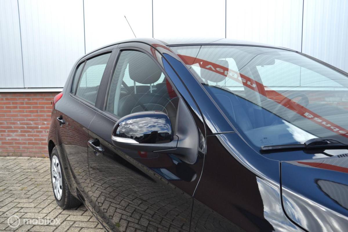 Hyundai i20 Hyundai i20 1.2i i-Vision|43.518KM|Dealer|stoelverw|1e eig|