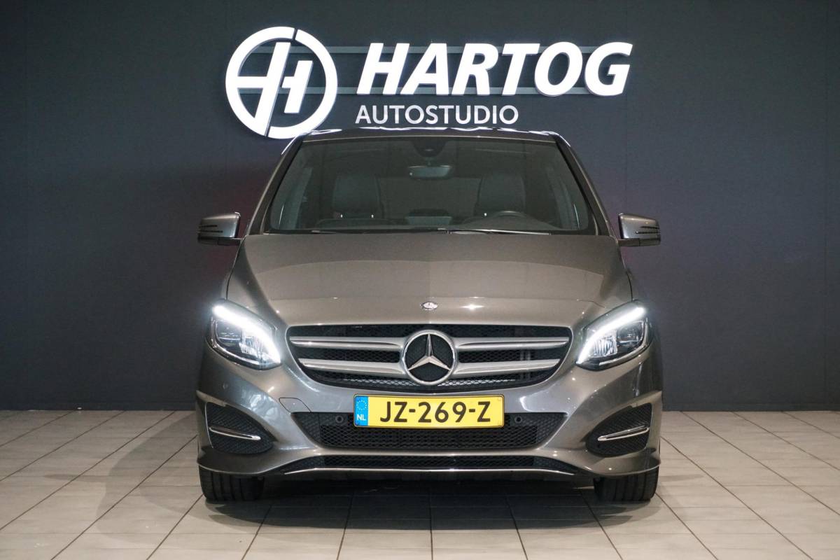 Mercedes-Benz B-Klasse Mercedes-Benz B-klasse 180 Prestige + CAMERA / NAVI / CLIMATE CONTROL