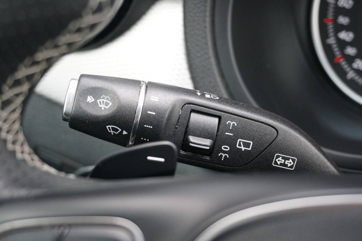 Mercedes-Benz B-Klasse Mercedes-Benz B-klasse 180 Prestige + CAMERA / NAVI / CLIMATE CONTROL