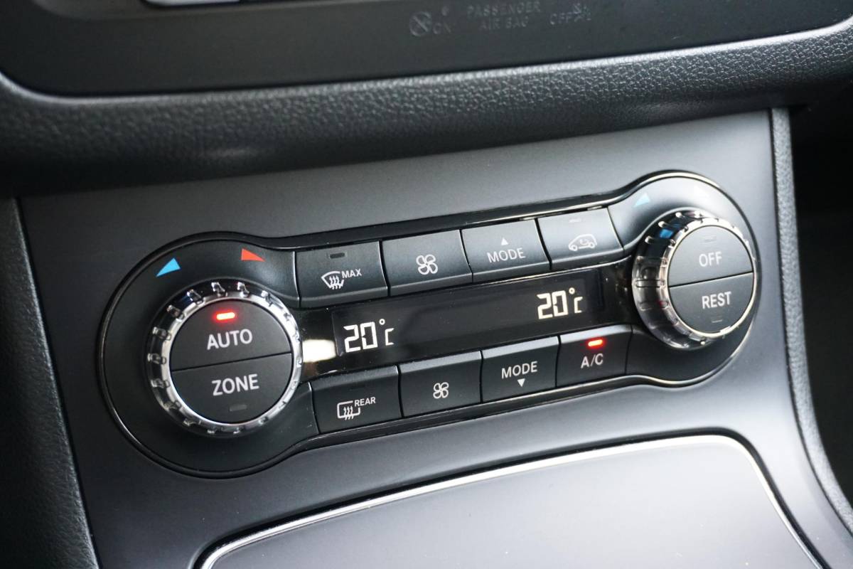 Mercedes-Benz B-Klasse Mercedes-Benz B-klasse 180 Prestige + CAMERA / NAVI / CLIMATE CONTROL