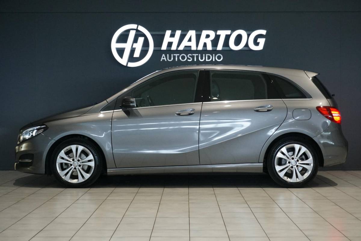 Mercedes-Benz B-Klasse Mercedes-Benz B-klasse 180 Prestige + CAMERA / NAVI / CLIMATE CONTROL