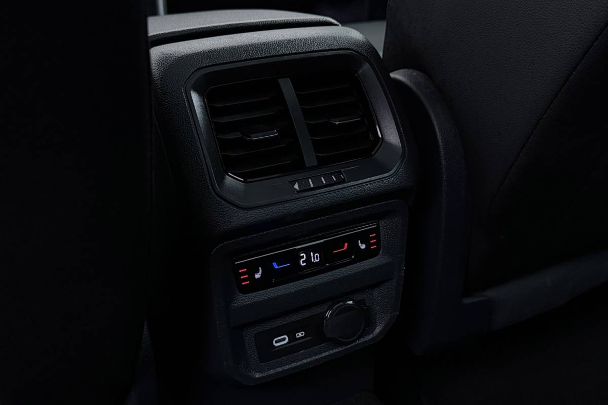 SEAT Tarraco Seat Tarraco 1.4 TSI e-Hybrid PHEV FR | 95% SOH | Uitklap Trekhaak | Panoramadak | Stoelverwarming | Digital Cockpit | CarPlay |