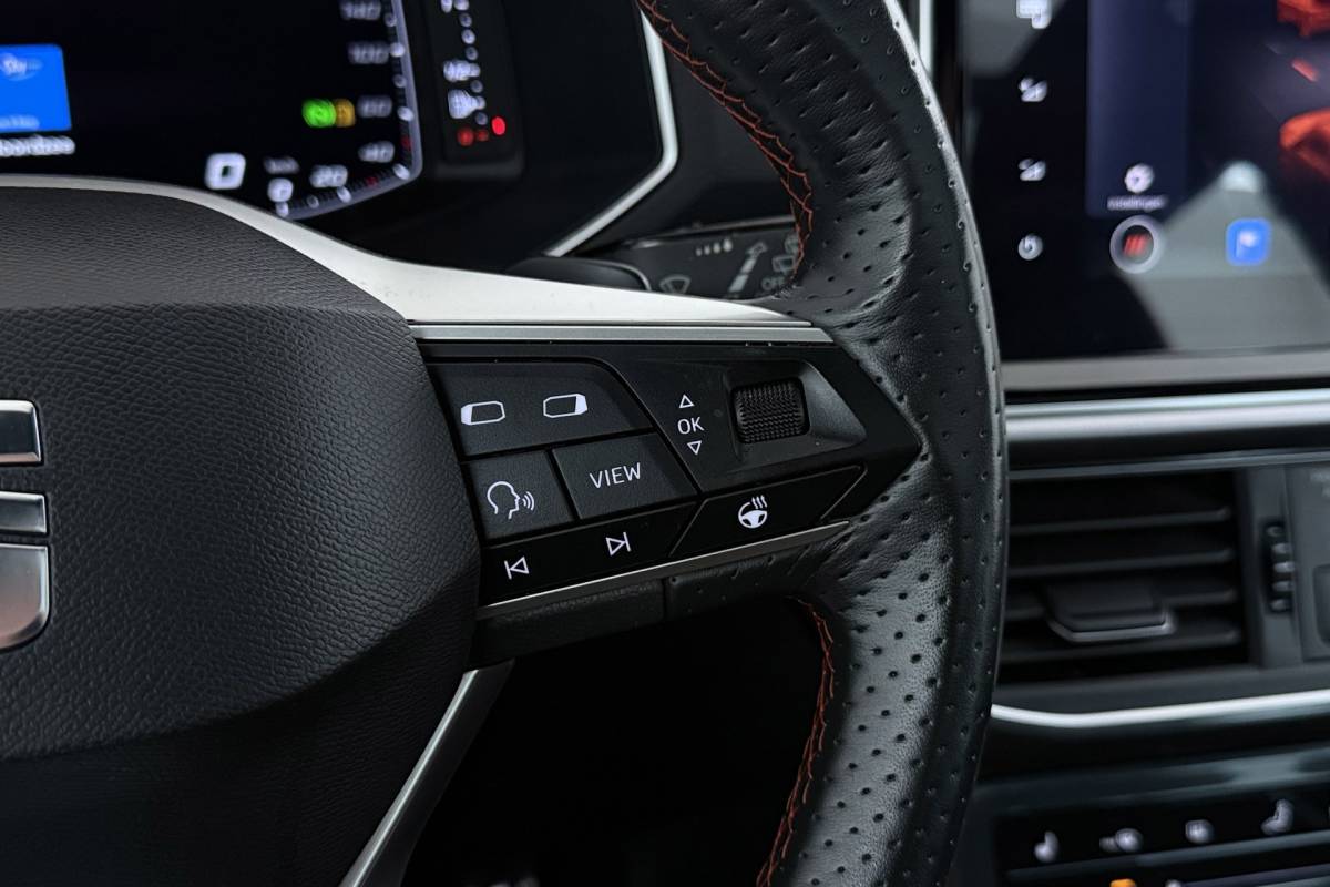 SEAT Tarraco Seat Tarraco 1.4 TSI e-Hybrid PHEV FR | 95% SOH | Uitklap Trekhaak | Panoramadak | Stoelverwarming | Digital Cockpit | CarPlay |