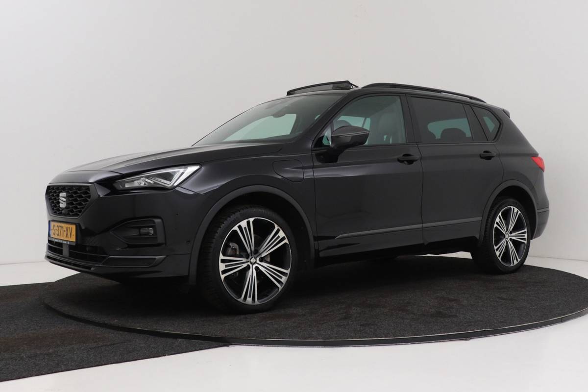 SEAT Tarraco Seat Tarraco 1.4 TSI e-Hybrid PHEV FR | 95% SOH | Uitklap Trekhaak | Panoramadak | Stoelverwarming | Digital Cockpit | CarPlay |
