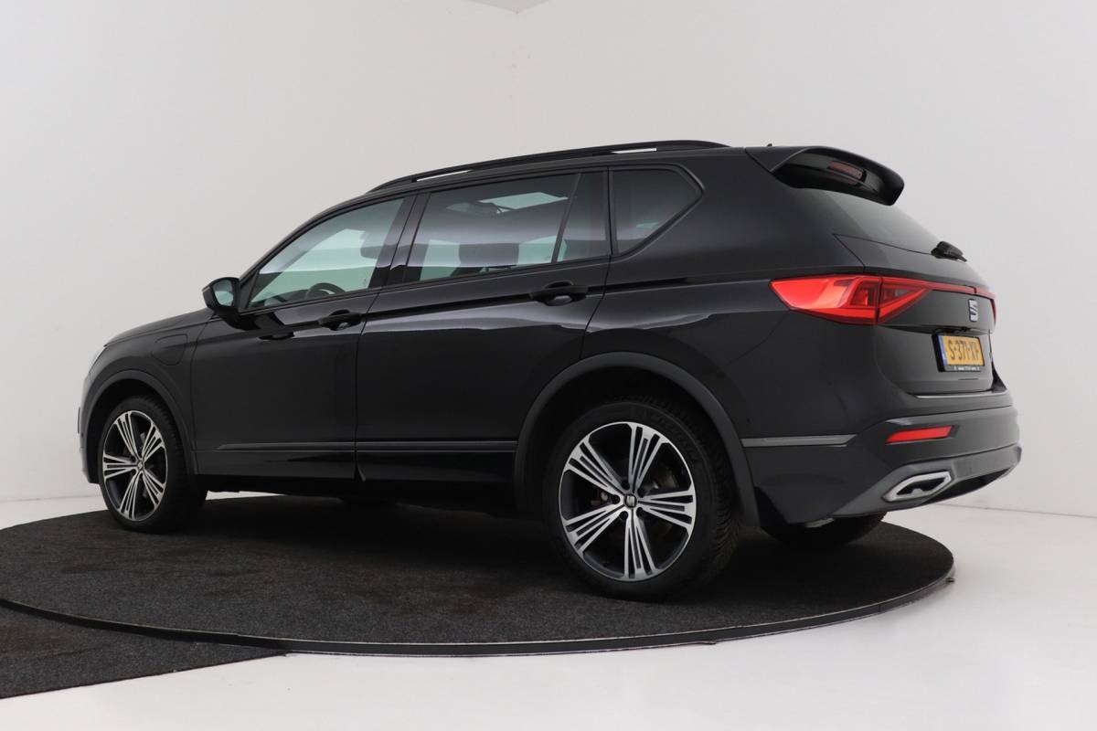 SEAT Tarraco Seat Tarraco 1.4 TSI e-Hybrid PHEV FR | 95% SOH | Uitklap Trekhaak | Panoramadak | Stoelverwarming | Digital Cockpit | CarPlay |