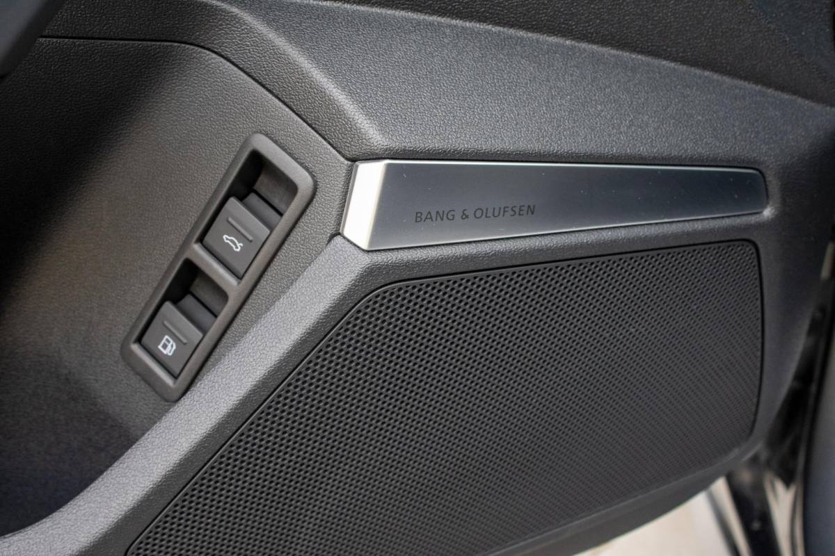 Audi A3 Audi A3 Sportback 40 TFSIe Sline Pano Maxton B&O ACC Parkeerhulp Keyless