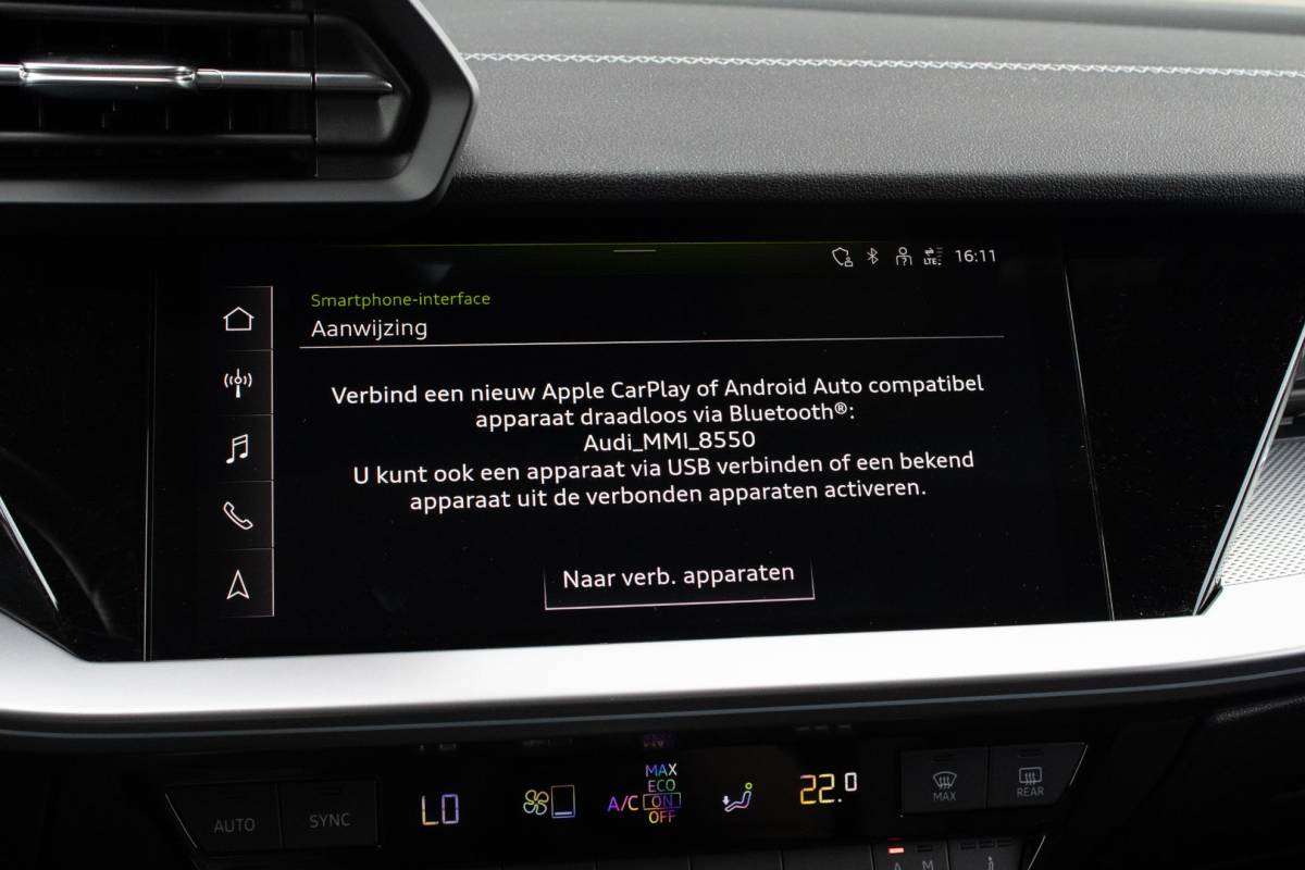 Audi A3 Audi A3 Sportback 40 TFSIe Sline Pano Maxton B&O ACC Parkeerhulp Keyless