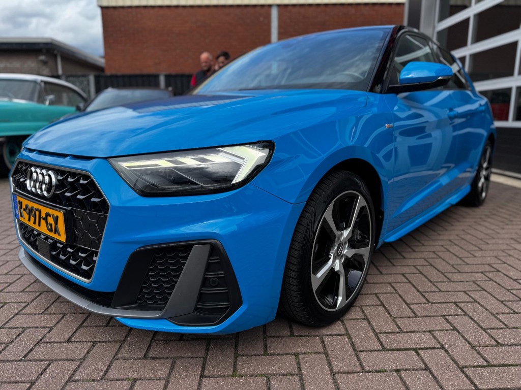 Audi A1 Sportback Audi A1 SPORTBACK 30 TFSI PRO LINE S / CARPLAY / CRUISE / MATRIX-LED / RIJKLAAR!