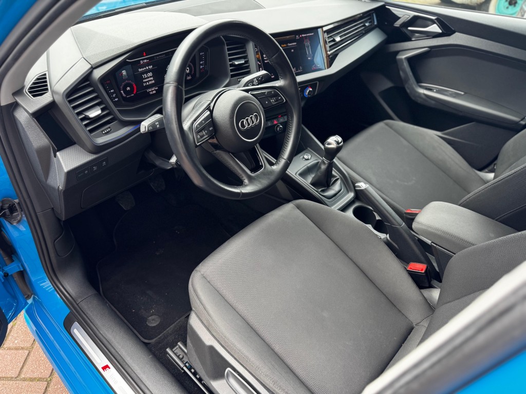 Audi A1 Sportback Audi A1 SPORTBACK 30 TFSI PRO LINE S / CARPLAY / CRUISE / MATRIX-LED / RIJKLAAR!