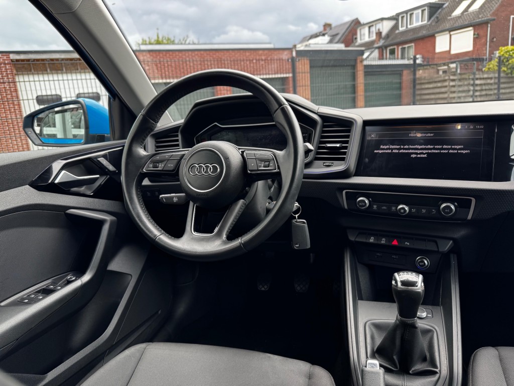 Audi A1 Sportback Audi A1 SPORTBACK 30 TFSI PRO LINE S / CARPLAY / CRUISE / MATRIX-LED / RIJKLAAR!