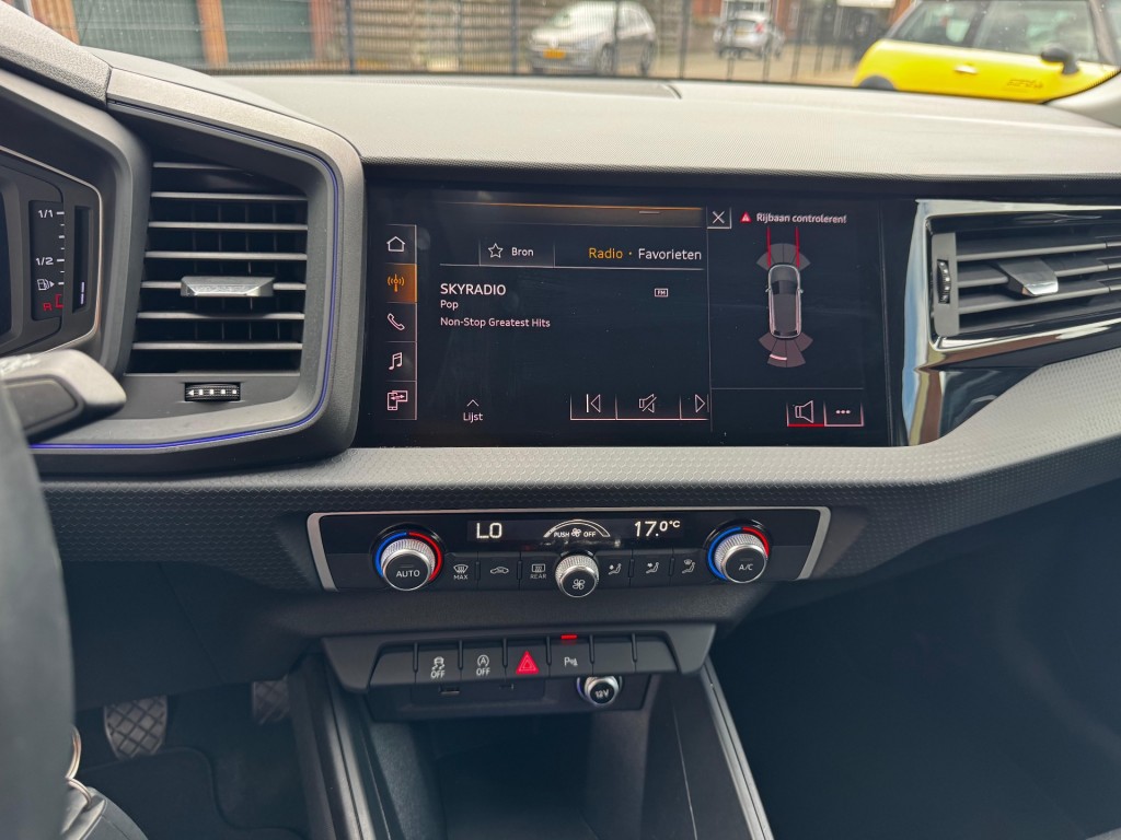 Audi A1 Sportback Audi A1 SPORTBACK 30 TFSI PRO LINE S / CARPLAY / CRUISE / MATRIX-LED / RIJKLAAR!