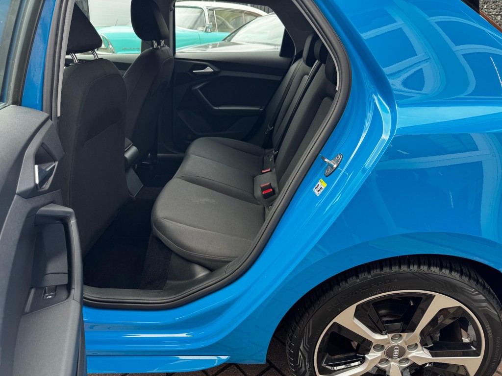 Audi A1 Sportback Audi A1 SPORTBACK 30 TFSI PRO LINE S / CARPLAY / CRUISE / MATRIX-LED / RIJKLAAR!