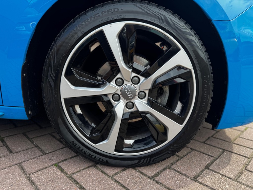 Audi A1 Sportback Audi A1 SPORTBACK 30 TFSI PRO LINE S / CARPLAY / CRUISE / MATRIX-LED / RIJKLAAR!