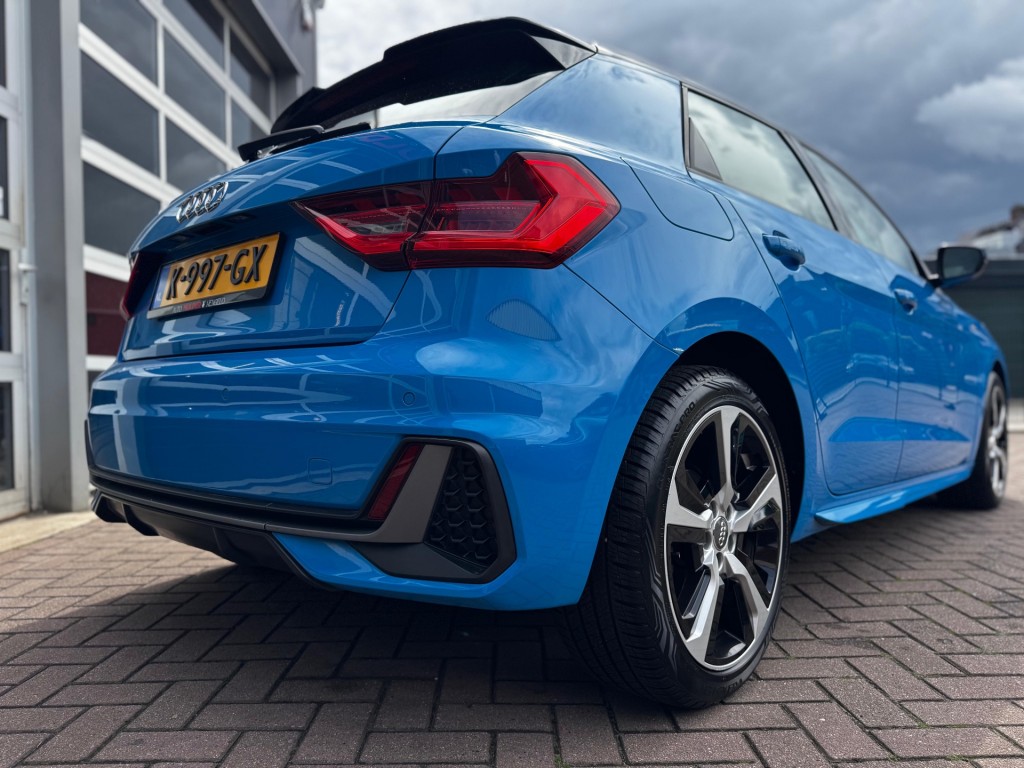 Audi A1 Sportback Audi A1 SPORTBACK 30 TFSI PRO LINE S / CARPLAY / CRUISE / MATRIX-LED / RIJKLAAR!