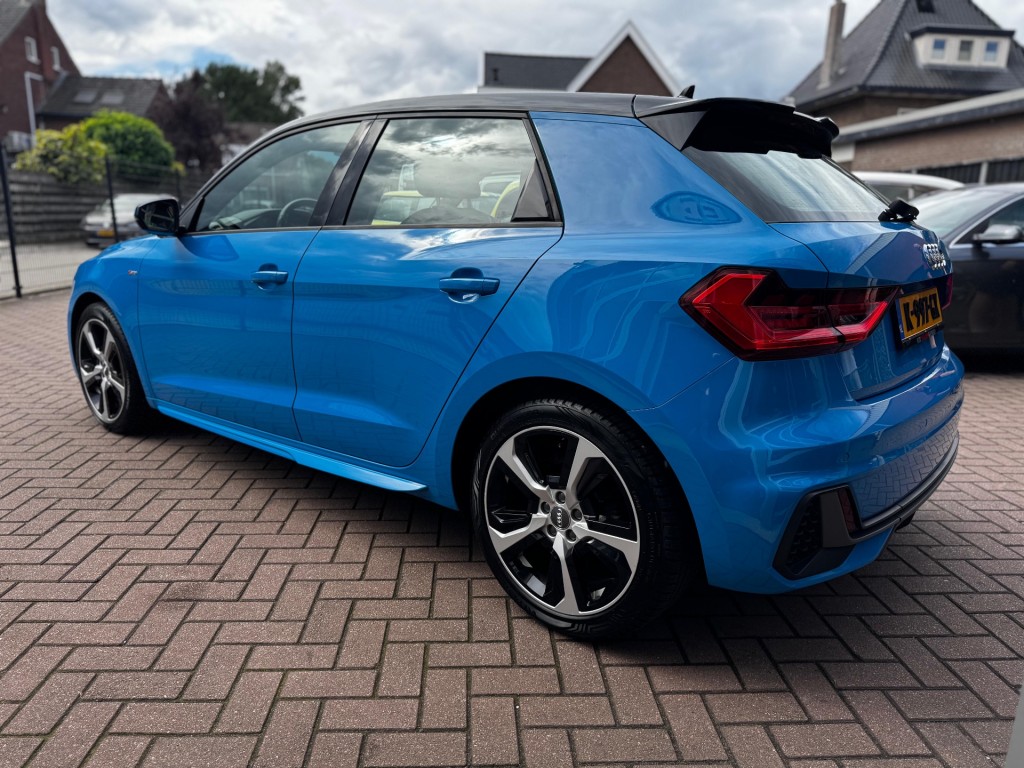 Audi A1 Sportback Audi A1 SPORTBACK 30 TFSI PRO LINE S / CARPLAY / CRUISE / MATRIX-LED / RIJKLAAR!
