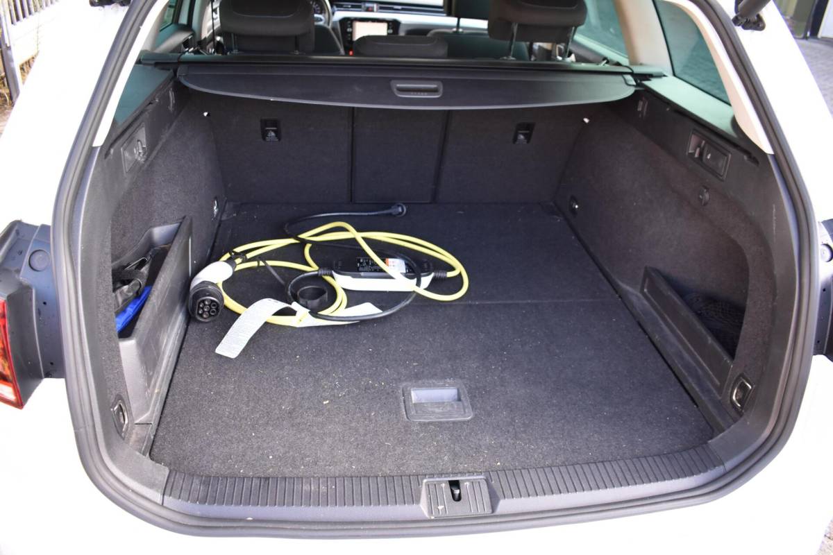 Volkswagen Passat Volkswagen Passat Variant 1.4 TSI PHEV GTE Business | Trekhaak | Massagestoelen | Pano |