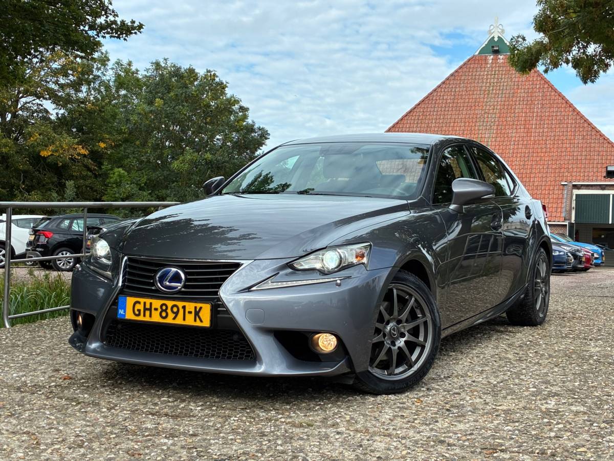 Lexus IS Lexus IS 300h Business Hybride | Xenon + Leder + Navi nu €13.975,-!!