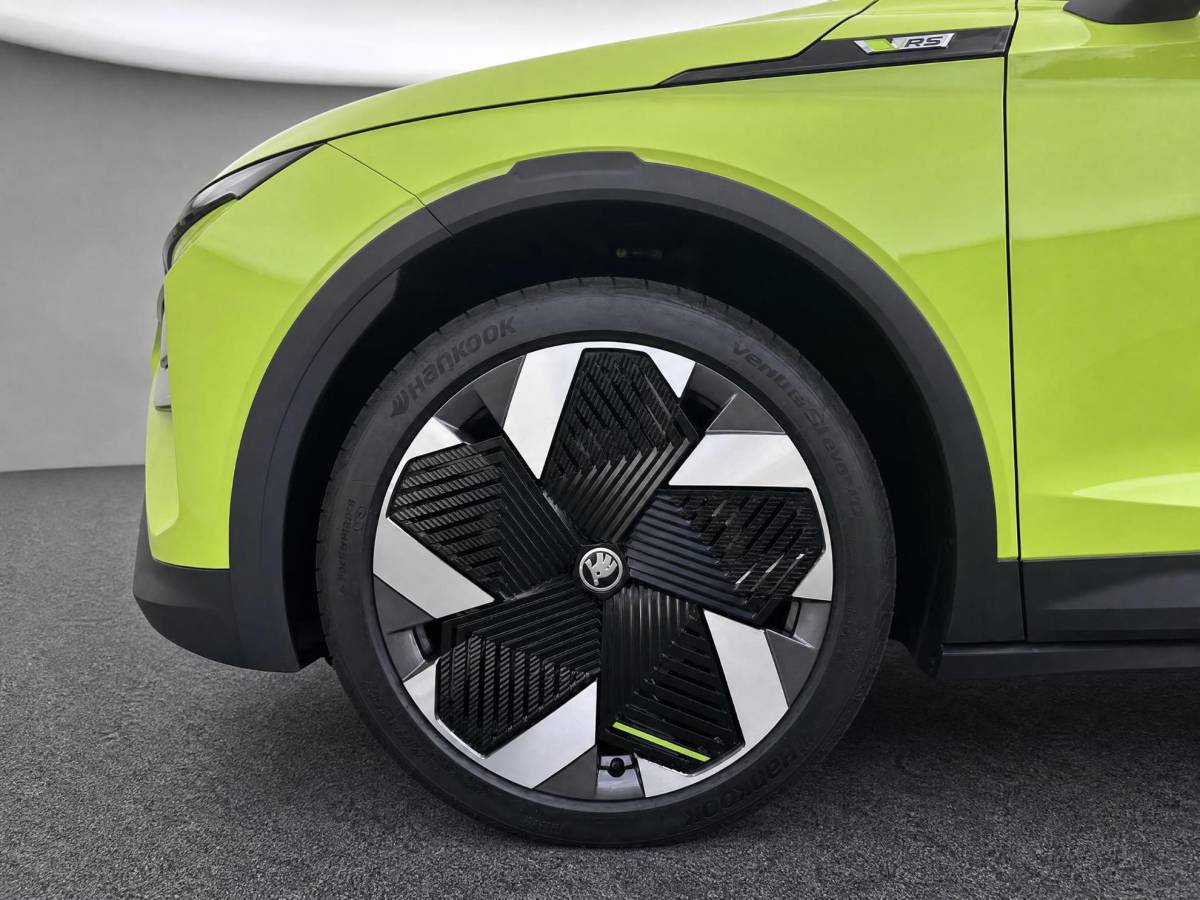 Škoda Elroq Škoda Elroq 85X RS 250kW/340 PK 4×4 Elektrische aandrijving | Business upgrade pakket – advanced | 21″ inch velgen Vision | Trekhaak wegklapbaar | 2500,- inruilvoordeel!!