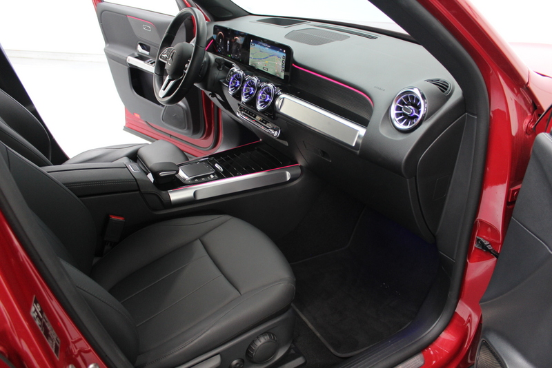 Mercedes-Benz EQB Mercedes-Benz EQB 250+ Luxury Line 71 kWh, SOH98% | LEDER | SFEERVERLICHTING | ELEC-ACHTERKLEP