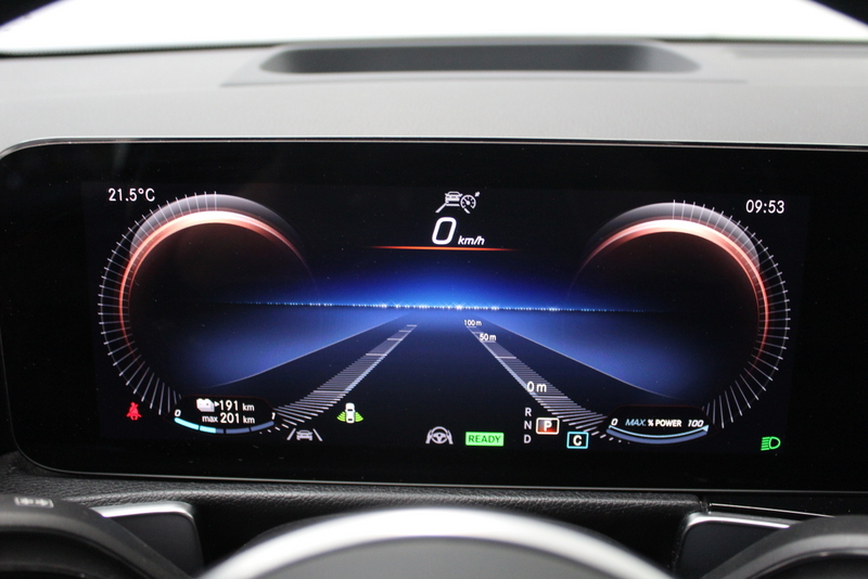 Mercedes-Benz EQB Mercedes-Benz EQB 250+ Luxury Line 71 kWh, SOH98% | LEDER | SFEERVERLICHTING | ELEC-ACHTERKLEP